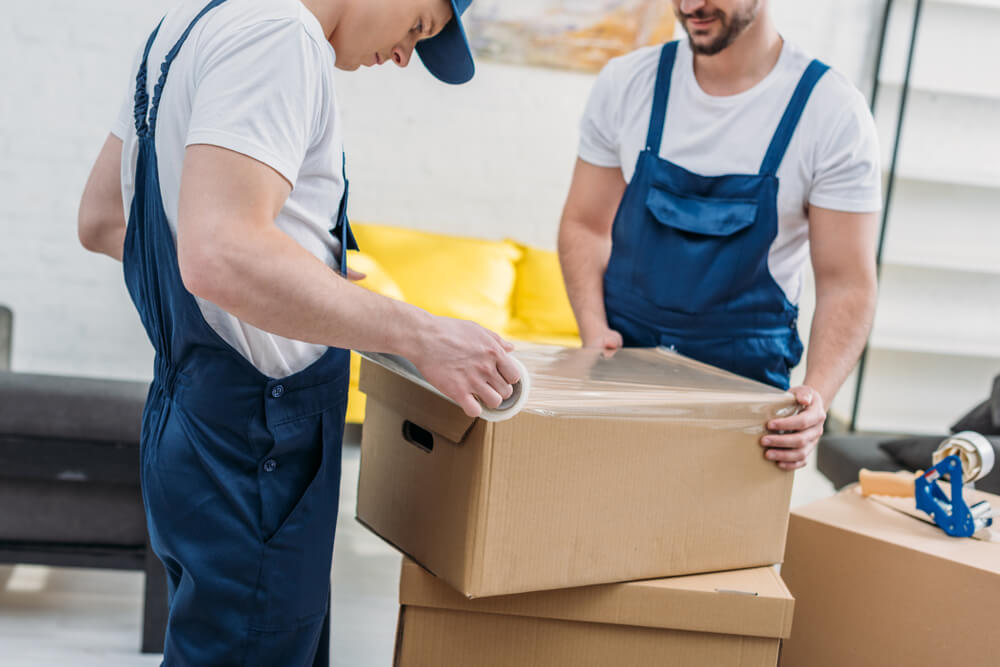 How Live Phone Transfers Increase Moving Lead Conversions
